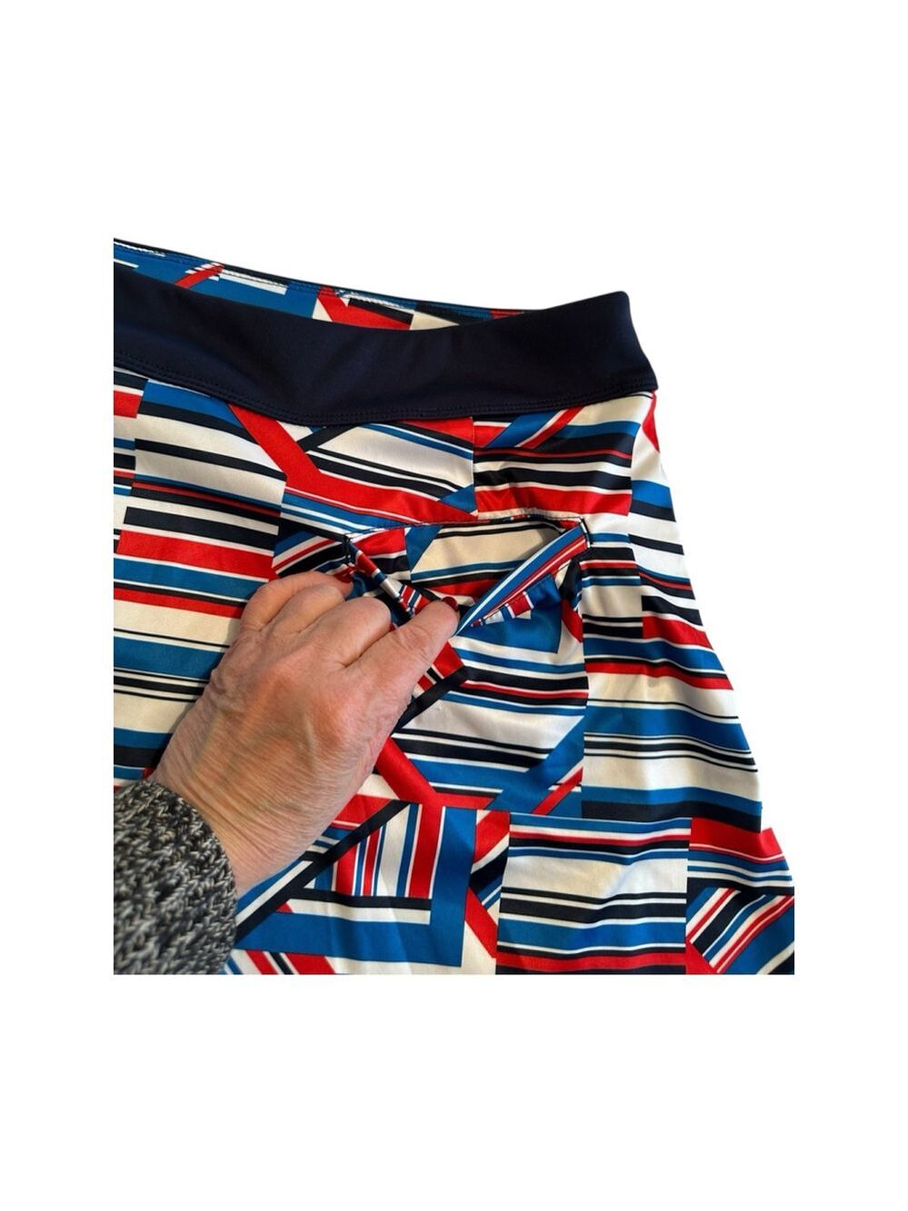 Greg Norman Tennis Golf Skort Mini Skirt Womens Large Blue Red & White Pockets - Picture 4 of 16